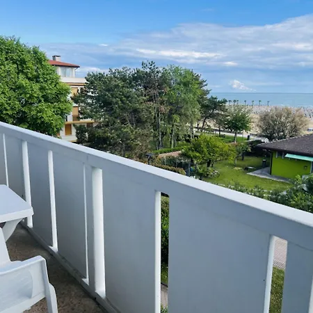 Comfort And Sea View-beahost شقة